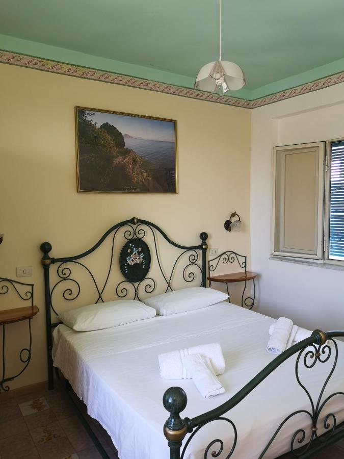 Casa Vittorio B&B Λίπαρι Εξωτερικό φωτογραφία