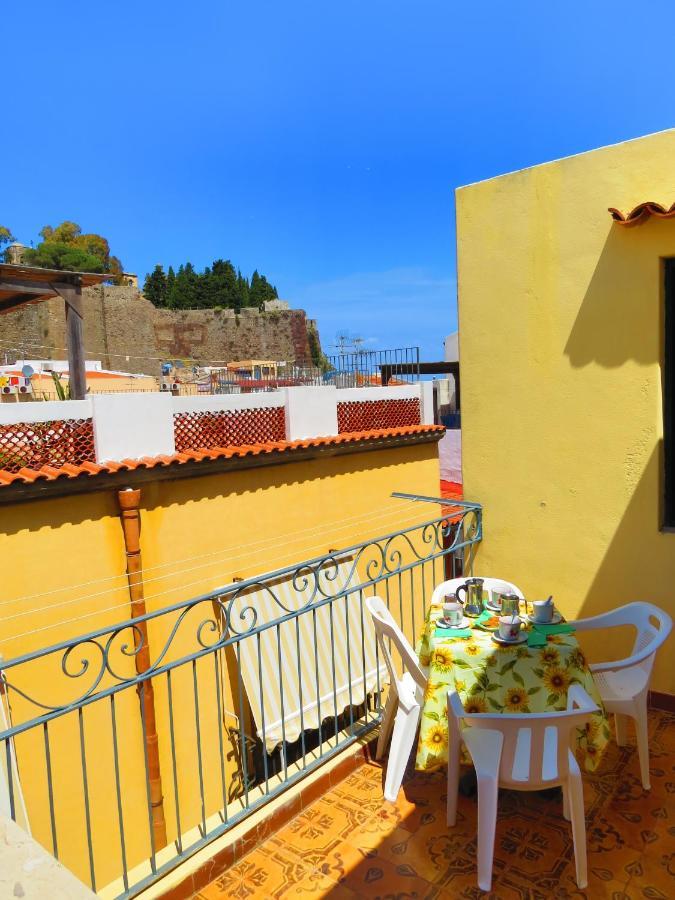 Casa Vittorio B&B Λίπαρι Εξωτερικό φωτογραφία