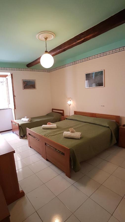 Casa Vittorio B&B Λίπαρι Εξωτερικό φωτογραφία