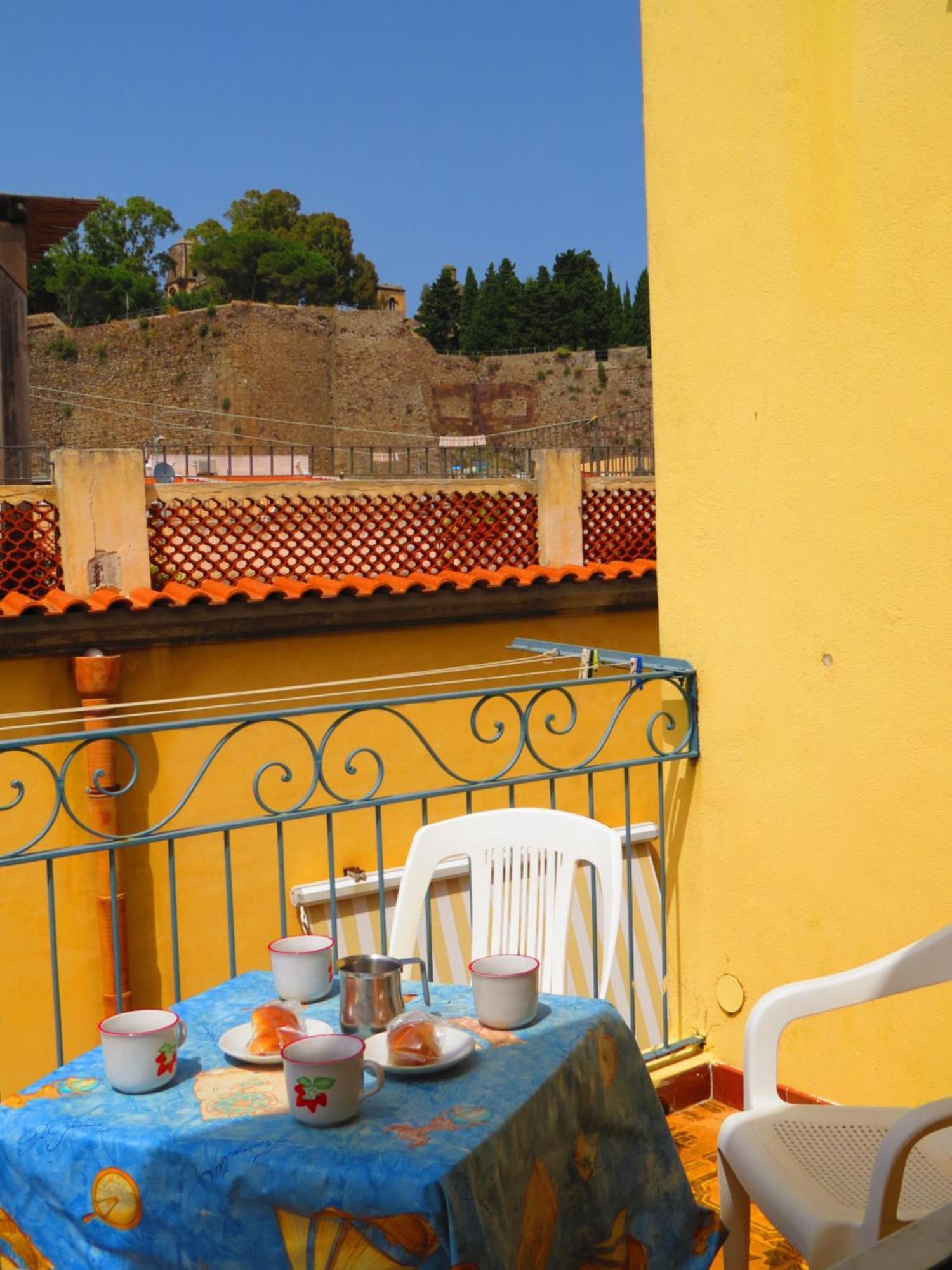 Casa Vittorio B&B Λίπαρι Εξωτερικό φωτογραφία
