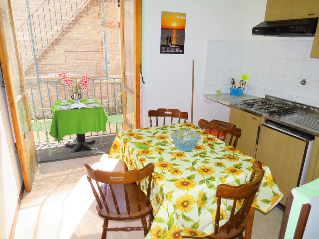 Casa Vittorio B&B Λίπαρι Εξωτερικό φωτογραφία