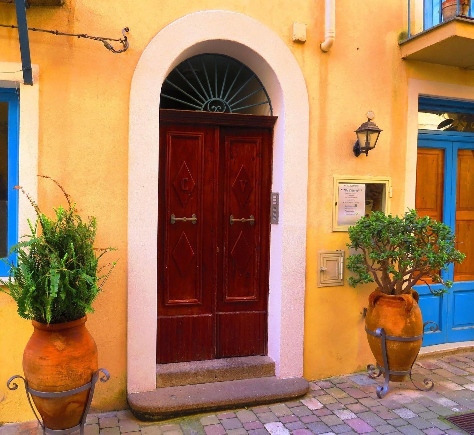 Casa Vittorio B&B Λίπαρι Εξωτερικό φωτογραφία