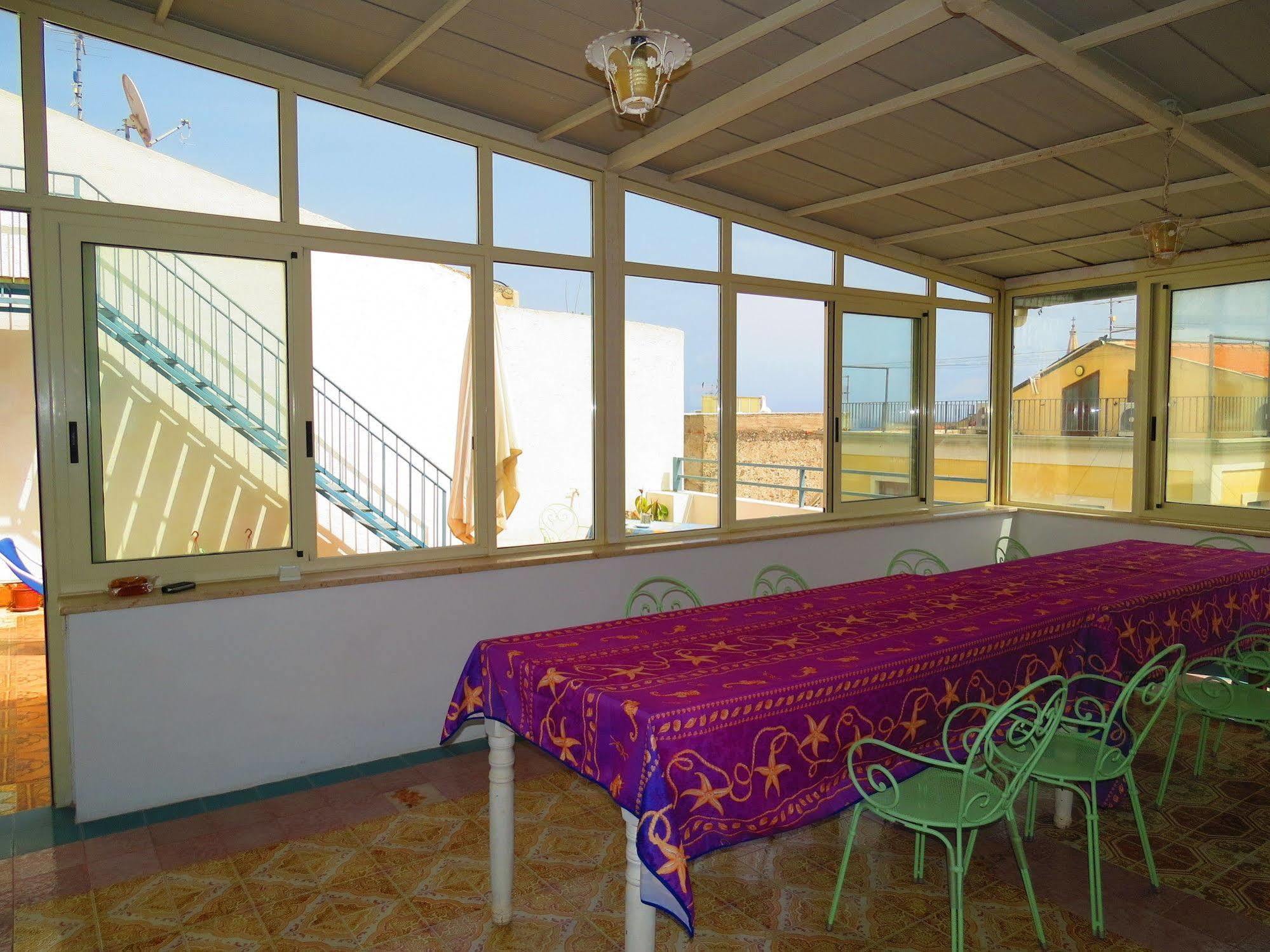 Casa Vittorio B&B Λίπαρι Εξωτερικό φωτογραφία