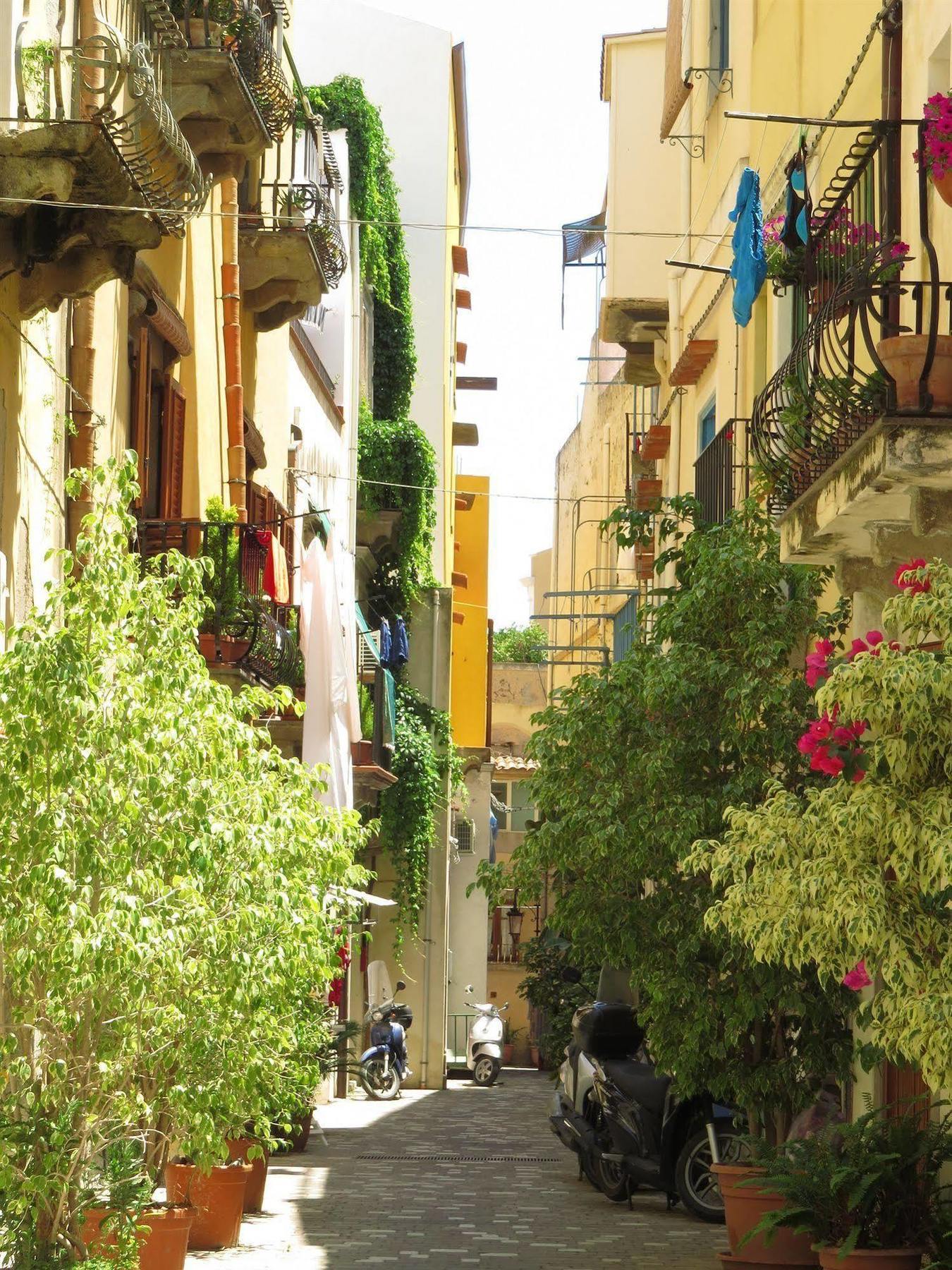 Casa Vittorio B&B Λίπαρι Εξωτερικό φωτογραφία